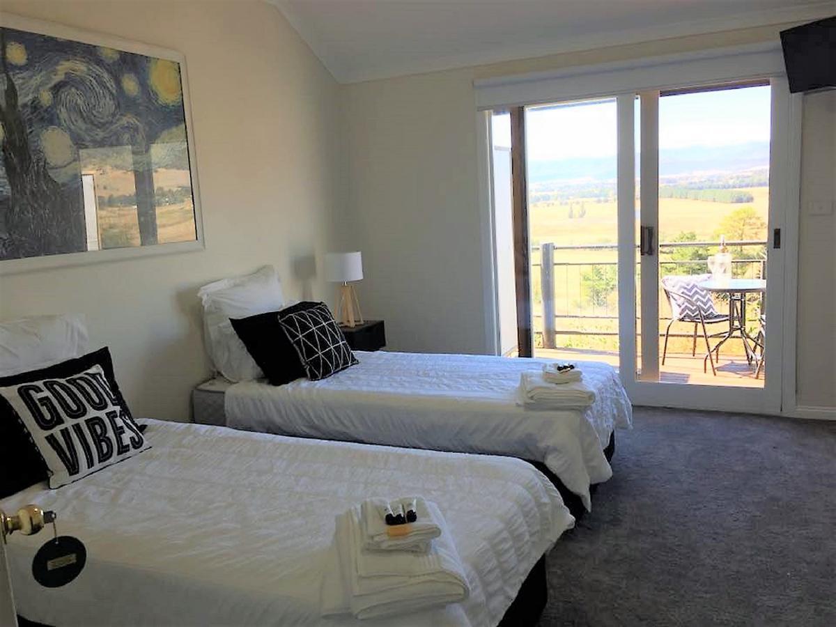Rosewhite House Bed & Breakfast Myrtleford Dış mekan fotoğraf