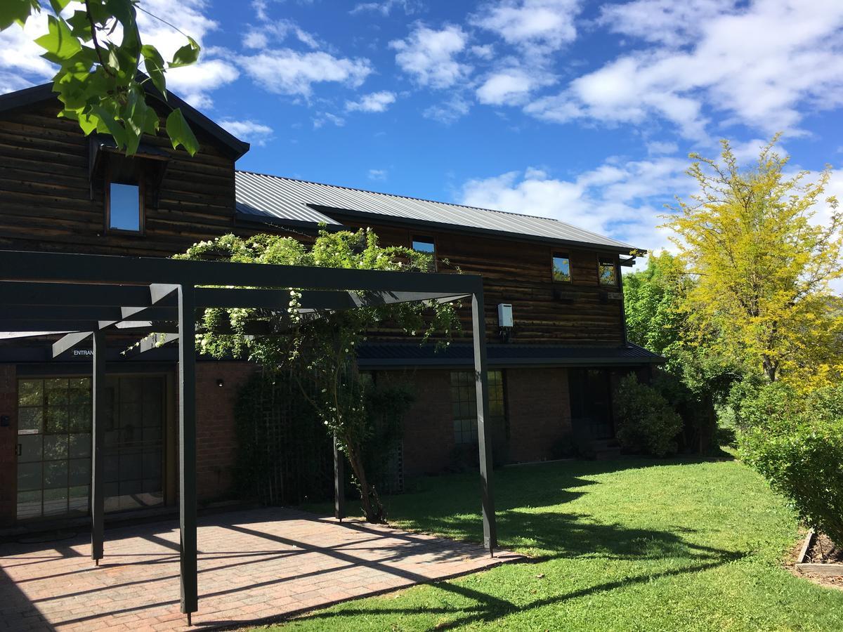 Rosewhite House Bed & Breakfast Myrtleford Dış mekan fotoğraf