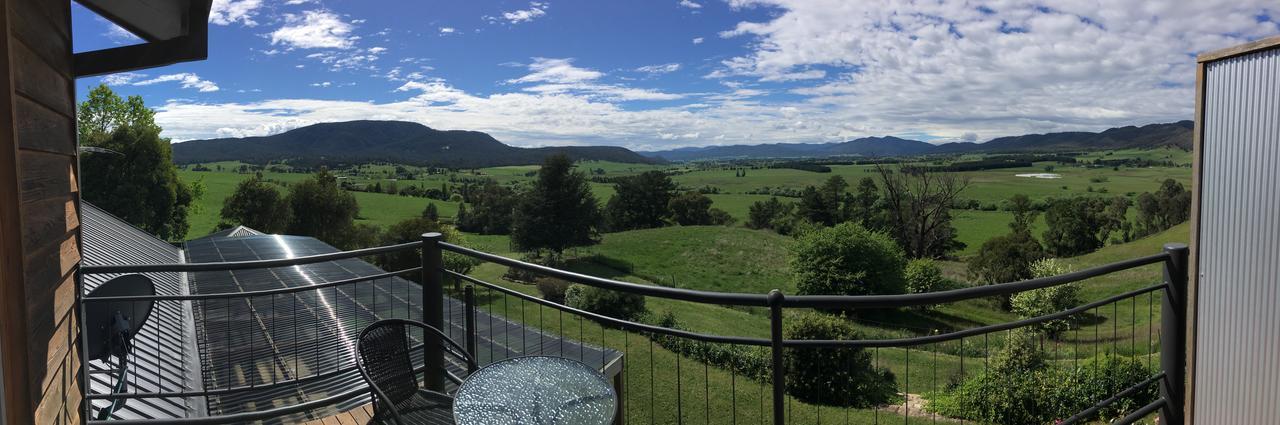 Rosewhite House Bed & Breakfast Myrtleford Dış mekan fotoğraf